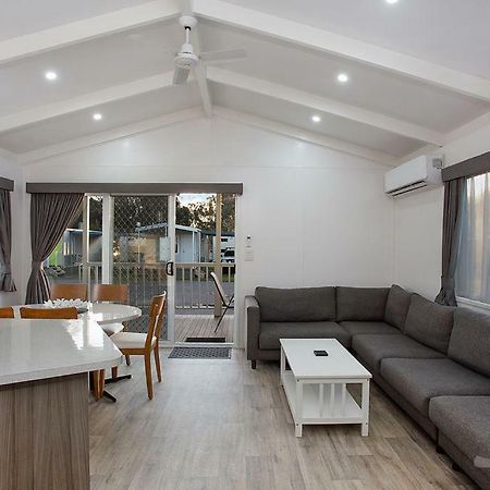 Horsham Riverside Caravan Park Екстериор снимка