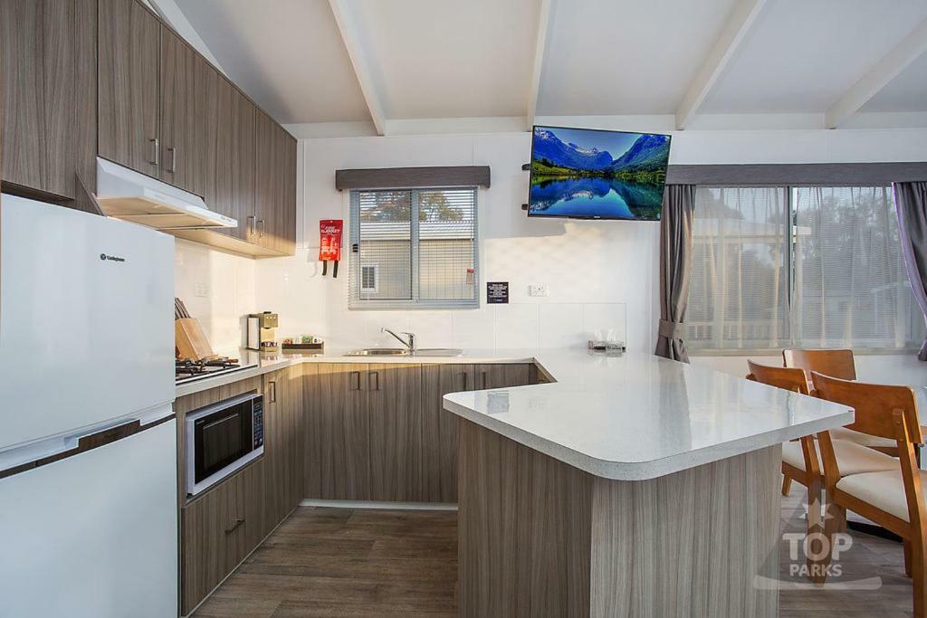 Horsham Riverside Caravan Park Екстериор снимка
