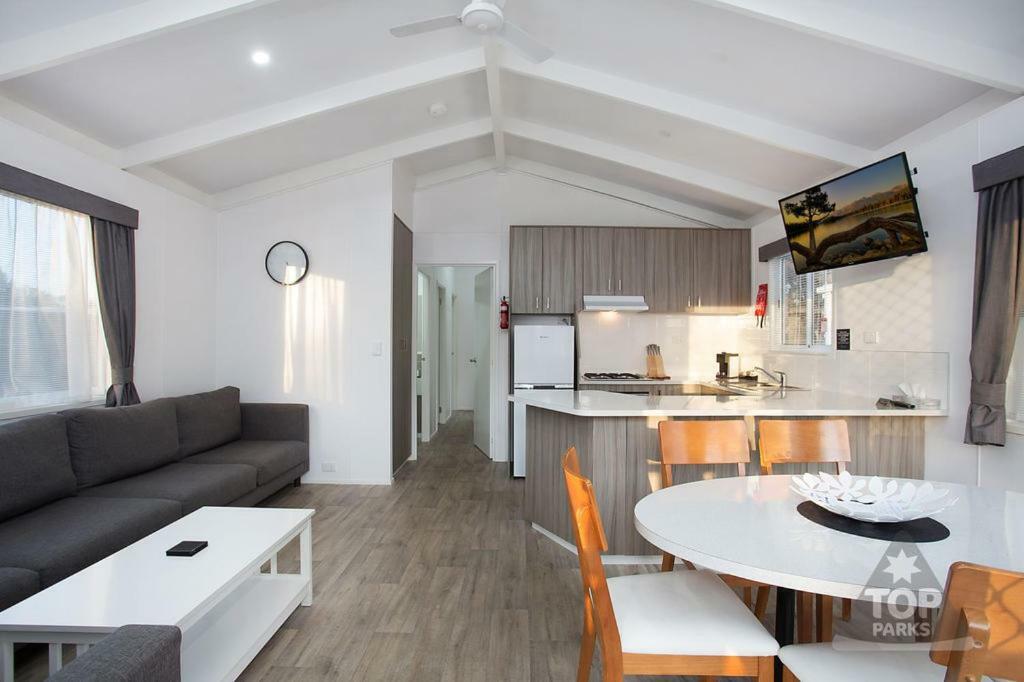 Horsham Riverside Caravan Park Екстериор снимка