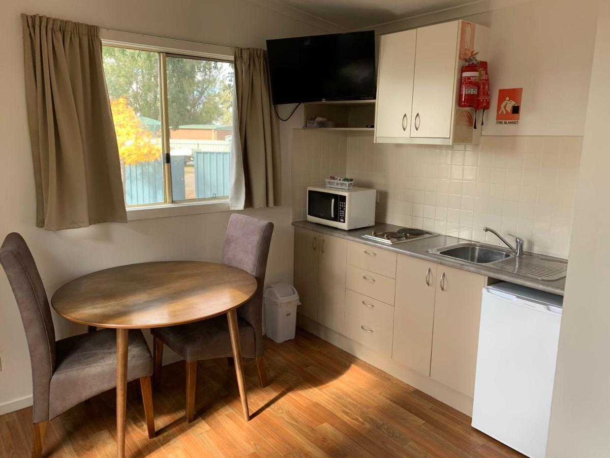 Horsham Riverside Caravan Park Екстериор снимка